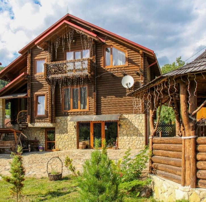 Panska Hata Iaremcea Exterior foto